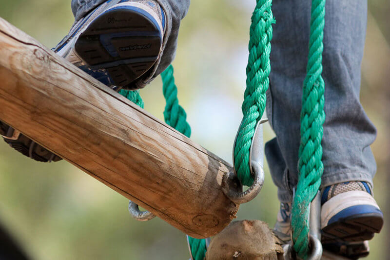 accrobranche parcours dans les arbres bol d'air a la bresse