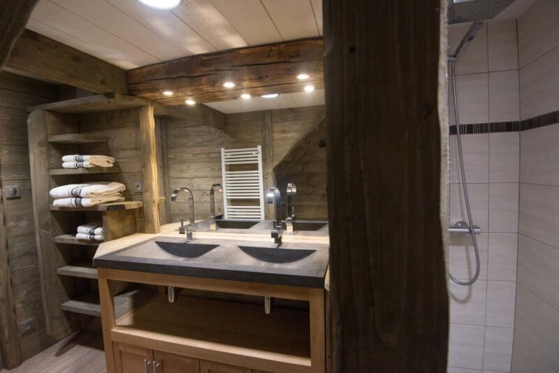 double vasque salle de bain appartement premium